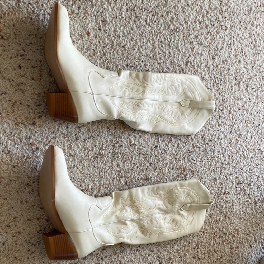 Erocalli cowboy boots for women embroidered pull-on chunky stacked Heel Cowgirl